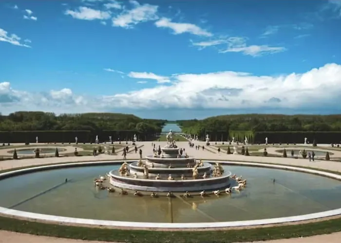 Lovely Palace Of * Versalles