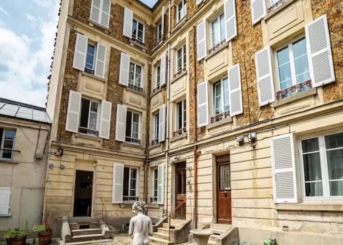 Lovely Palace Of * Versalles